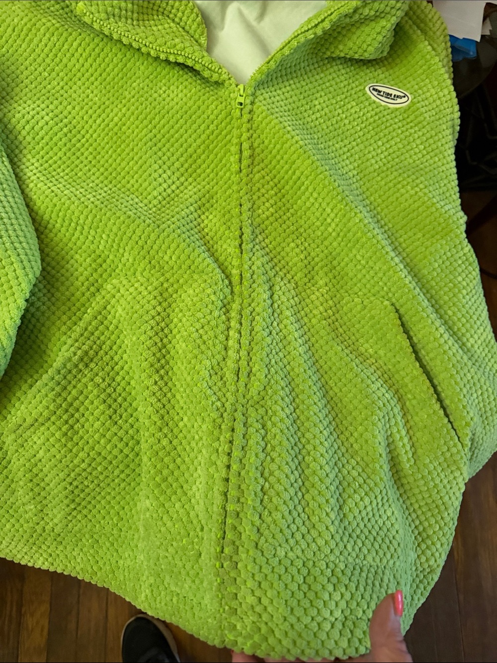 Cozy Lime Plush Hooded Zip-Up Sweatshirt - Picture 6 of 8